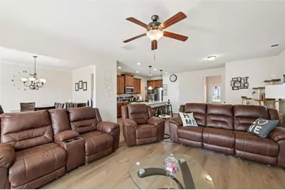 2002 Bridgewater Pass, Hampton, GA 30228 - Photo 9