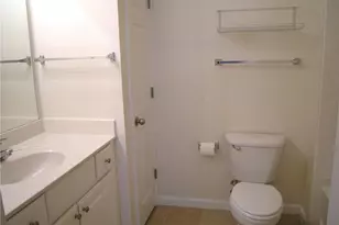 1408 Westchester Ridge NE, Atlanta, GA 30329 - Photo 9