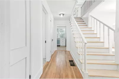 1001 Jefferson Avenue, Atlanta, GA 30344 - Photo 15