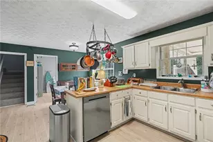 35 Summit Dr, Covington, GA 30016 - Photo 9