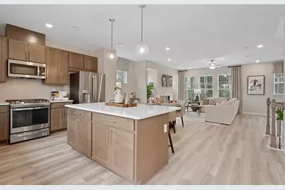 2712 Dreycott Lane, Lawrenceville, GA 30043 - Photo 9