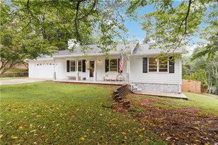 6428 Paradise Point Rd, Flowery Branch, GA 30542 - Photo 1