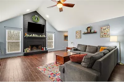 368 Mountain Creek Lane, Maysville, GA 30558 - Photo 7