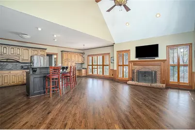 1251 Bridgewater Walk, Snellville, GA 30078 - Photo 11