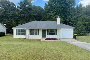 32 Chelsea Ln, Grantville, GA 30220 - Photo 1