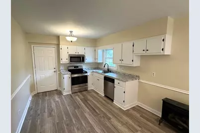 121 Hunt Drive NE, Calhoun, GA 30701 - Photo 5