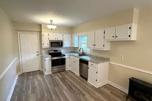 121 Hunt Dr NE, Calhoun, GA 30701 - Photo 5