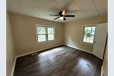 121 Hunt Drive NE, Calhoun, GA 30701 - Photo 15