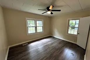 121 Hunt Dr NE, Calhoun, GA 30701 - Photo 15