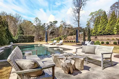 2838 Redding Road NE, Atlanta, GA 30319 - Photo 11