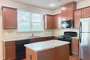 3391 Sardis Bend Dr, Buford, GA 30519 - Photo 7