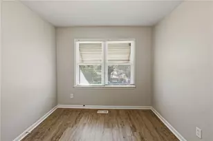 1650 Bridgeport Dr NW, Atlanta, GA 30318 - Photo 15