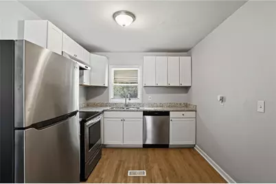 1650 Bridgeport Drive NW, Atlanta, GA 30318 - Photo 11