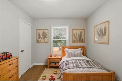 1650 Bridgeport Drive NW, Atlanta, GA 30318 - Photo 5