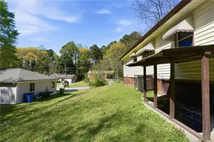 1650 Bridgeport Dr NW, Atlanta, GA 30318 - Photo 27