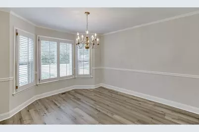 6655 Lake Run Drive, Flowery Branch, GA 30542 - Photo 7