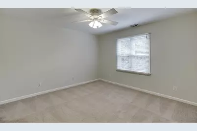 6655 Lake Run Drive, Flowery Branch, GA 30542 - Photo 13