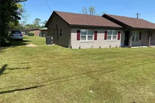 156 E Geer St, Colquitt, GA 39837 - Photo 3