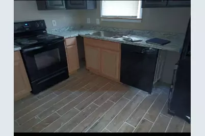 156 E Geer Street, Colquitt, GA 39837 - Photo 5