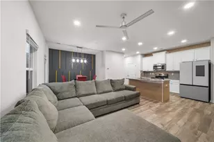 32 Huntley Trce, Hoschton, GA 30548 - Photo 3