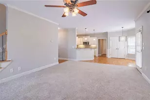 619 Richmond Pl, Loganville, GA 30052 - Photo 7