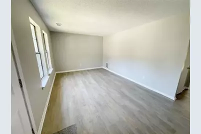 4030 Laurie Jo Drive SW, Marietta, GA 30008 - Photo 3