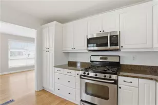 305 Brookwood Dr SW, Marietta, GA 30064 - Photo 7