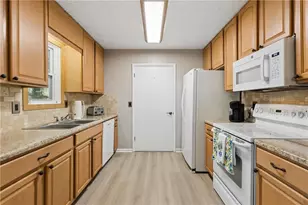 159 Oakhill Cir, Canton, GA 30114 - Photo 13