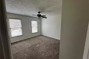 2990 Mountain Trace NE, Roswell, GA 30075 - Photo 3