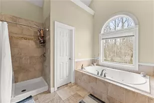 318 Waterford Cir, Cornelia, GA 30531 - Photo 19