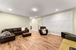 318 Waterford Cir, Cornelia, GA 30531 - Photo 33