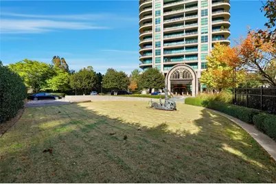 750 Park Avenue NE #37E, Atlanta, GA 30326 - Photo 5