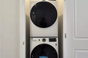 341 Skylar Ct SE, Atlanta, GA 30315 - Photo 11