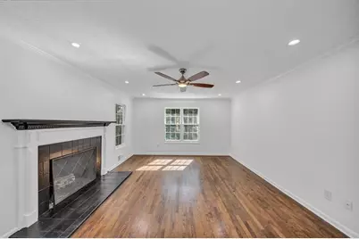 172 Oak Forest Drive SE, Smyrna, GA 30082 - Photo 9