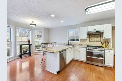 6650 Lake Run Drive, Flowery Branch, GA 30542 - Photo 19