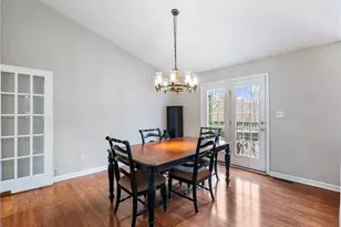 6650 Lake Run Dr, Flowery Branch, GA 30542 - Photo 13