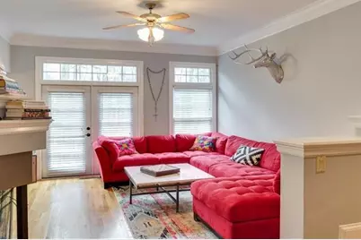 331 Carpenter Drive #8, Sandy Springs, GA 30328 - Photo 3