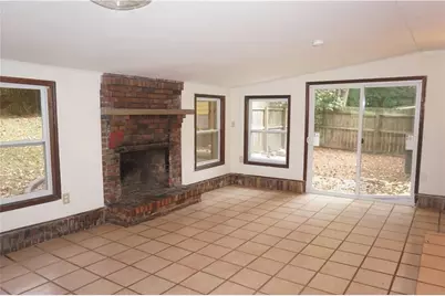 3450 Casa Woods Lane, Clarkston, GA 30021 - Photo 5