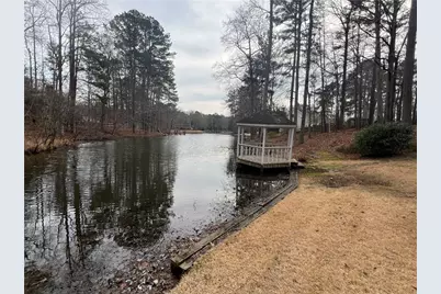 3970 Governors Circle, Loganville, GA 30052 - Photo 13