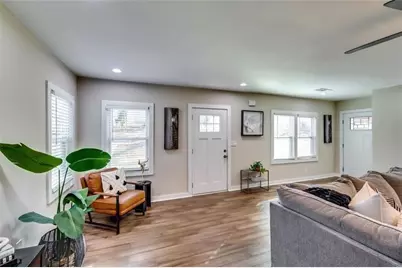 1271 Byewood Lane SW, Atlanta, GA 30310 - Photo 11