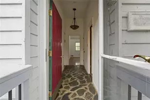 2490 Stoney Brook Ln NE, Marietta, GA 30062 - Photo 5