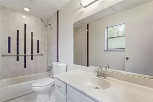 2490 Stoney Brook Ln NE, Marietta, GA 30062 - Photo 29