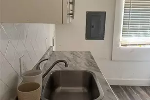 379 Illinois Ave NW, Atlanta, GA 30314 - Photo 9