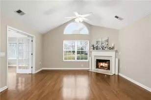 1101 Sweet Apple Cir, Alpharetta, GA 30004 - Photo 7