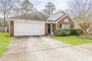 4909 Truitt Ln, Decatur, GA 30035 - Photo 1