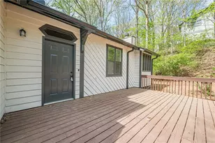 221 Little Brook Ln, Woodstock, GA 30188 - Photo 3