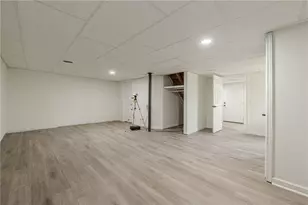 221 Little Brook Ln, Woodstock, GA 30188 - Photo 21