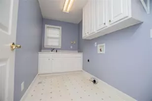 128 Manor Way, Carrollton, GA 30117 - Photo 57