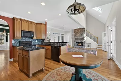 805 Lake Arrowhead Drive, Waleska, GA 30183 - Photo 13