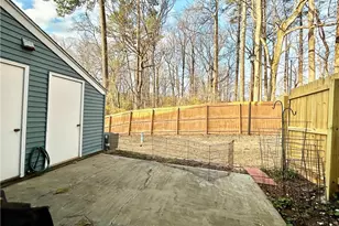 3982 Hancock Cir, Atlanta, GA 30340 - Photo 9